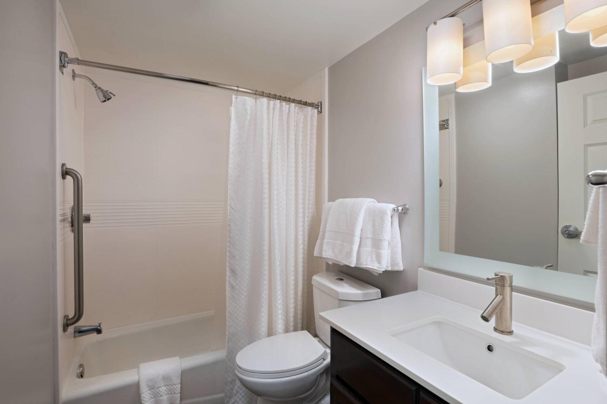 Towneplace Suites By Marriott Baton Rouge South Exterior foto
